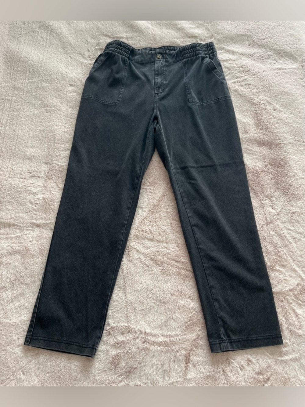 NWOT Black 32 Degrees Cool Pull On Jeans
Women’s Size Large